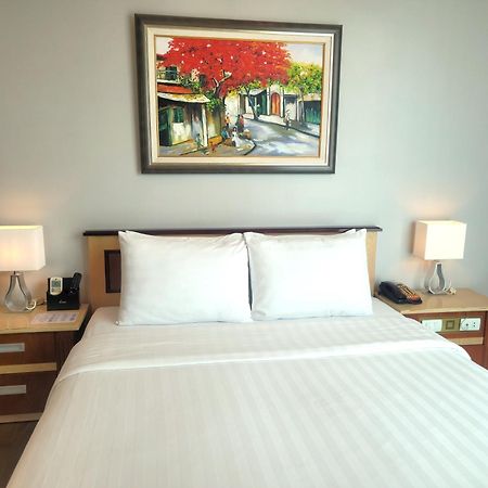 Luxeden Hotel Ханой Экстерьер фото