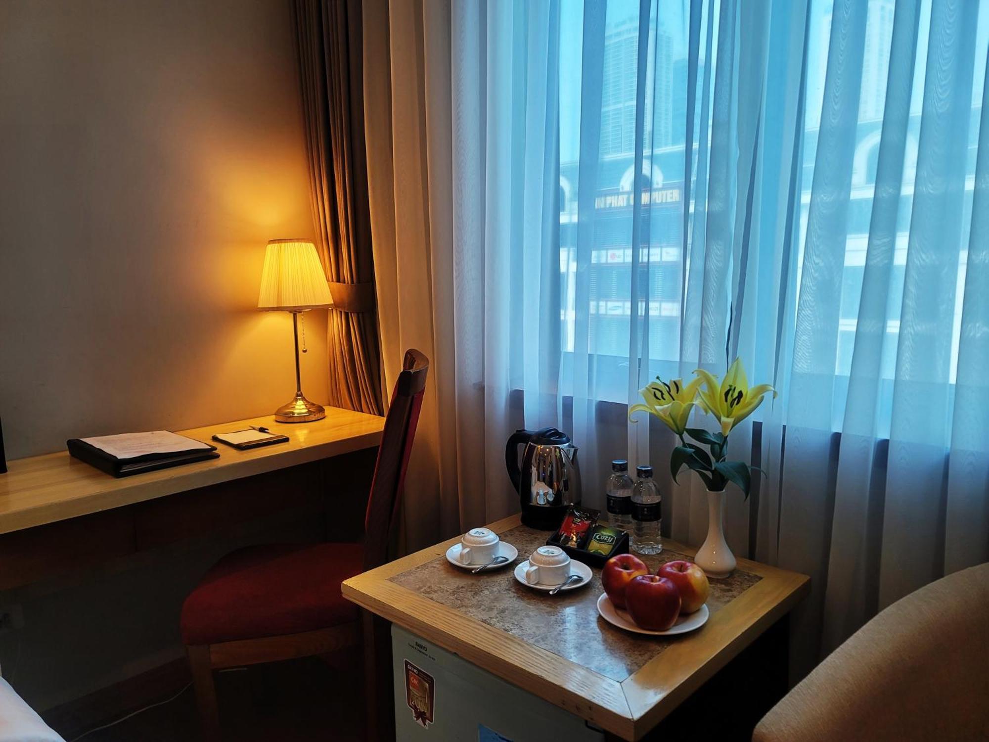 Luxeden Hotel Ханой Экстерьер фото