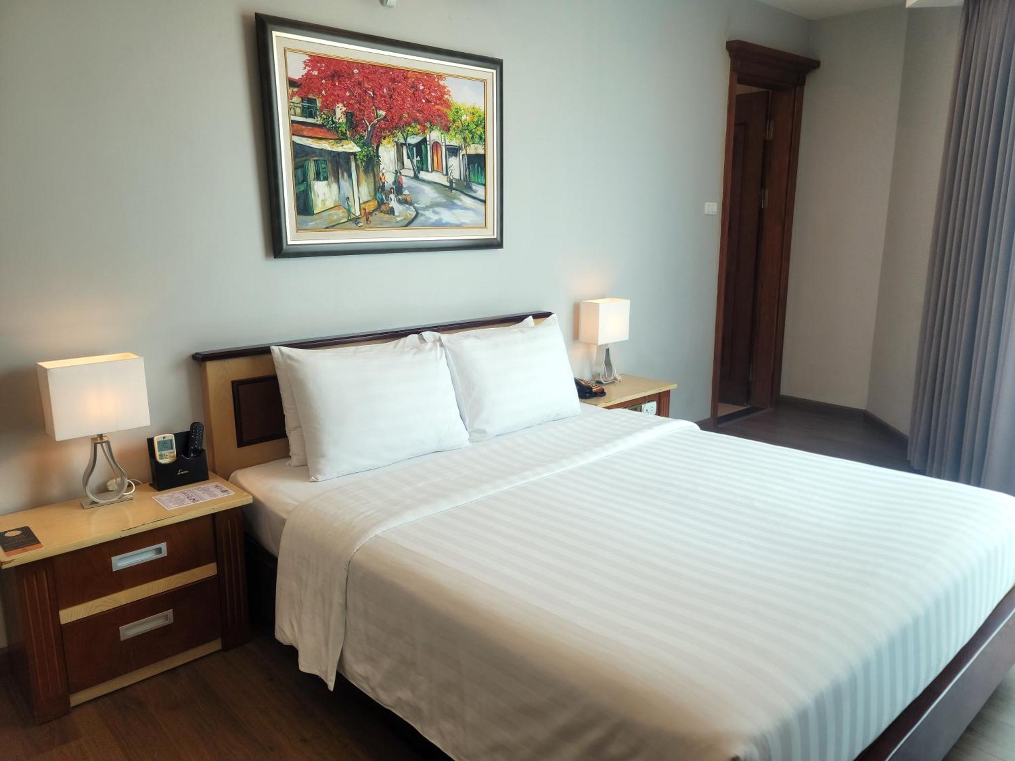 Luxeden Hotel Ханой Экстерьер фото