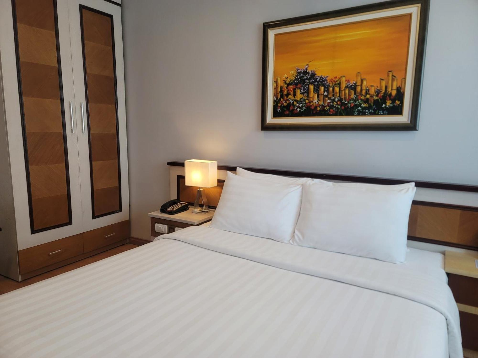 Luxeden Hotel Ханой Экстерьер фото