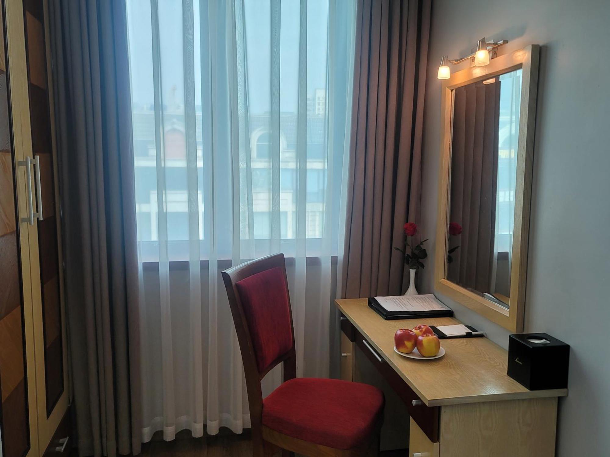 Luxeden Hotel Ханой Экстерьер фото